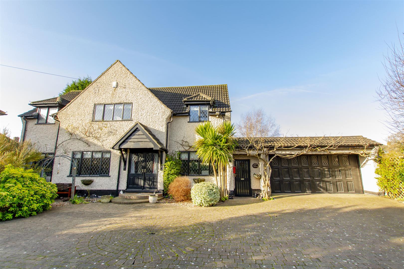 Bramcote Lane, Beeston, Nottingham Robert Ellis Estate Agents